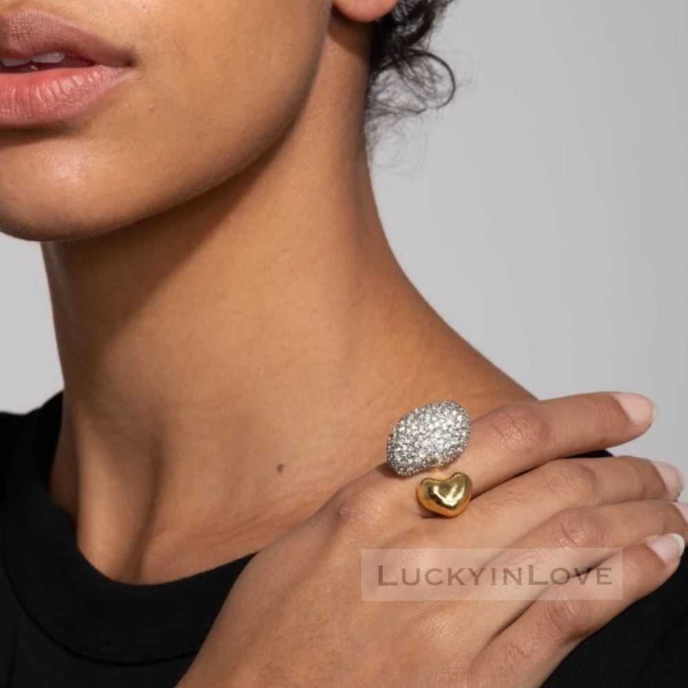 ALEXIS BITTAR • Solanales  Crystal Pebble Heart Ring